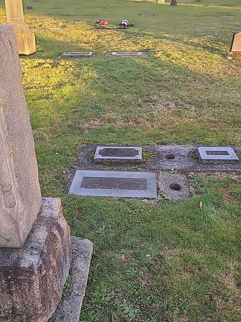 Howard A. Babcock's grave. Photo 1