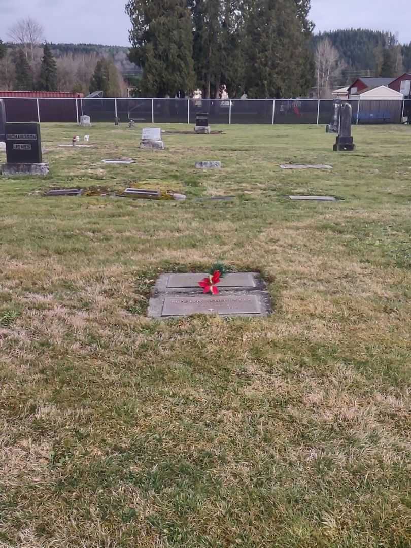 Lena Scheidegger's grave. Photo 1