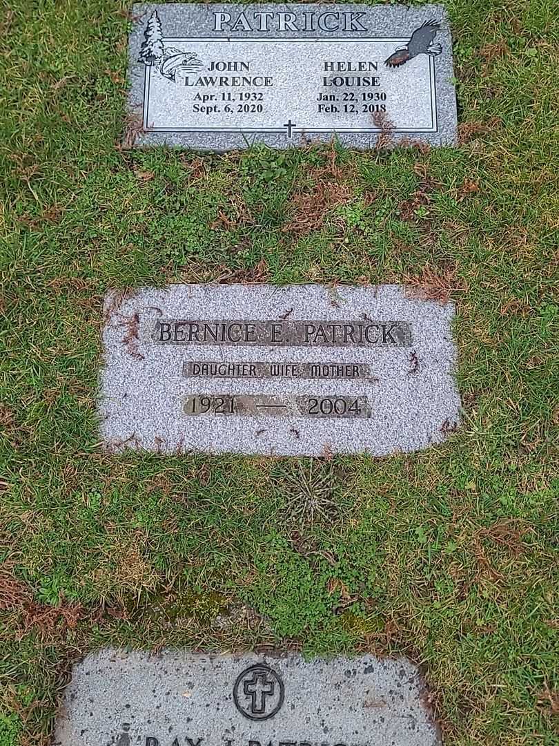 Bernice E. Patrick's grave. Photo 3