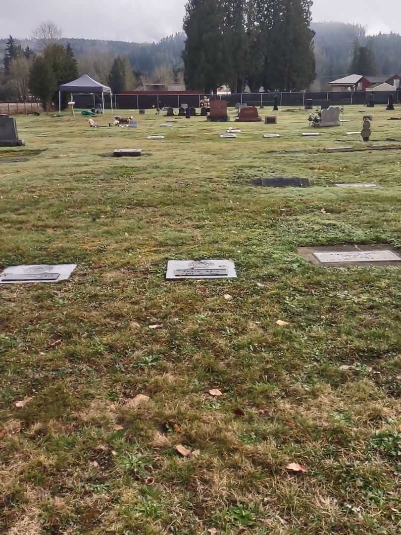 Colin Reid's grave. Photo 1