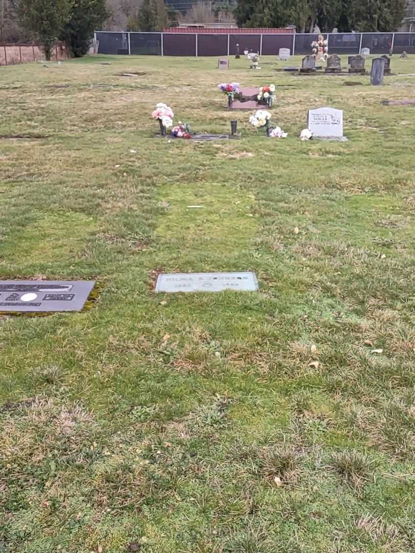 Hilma B. Johnson's grave. Photo 2