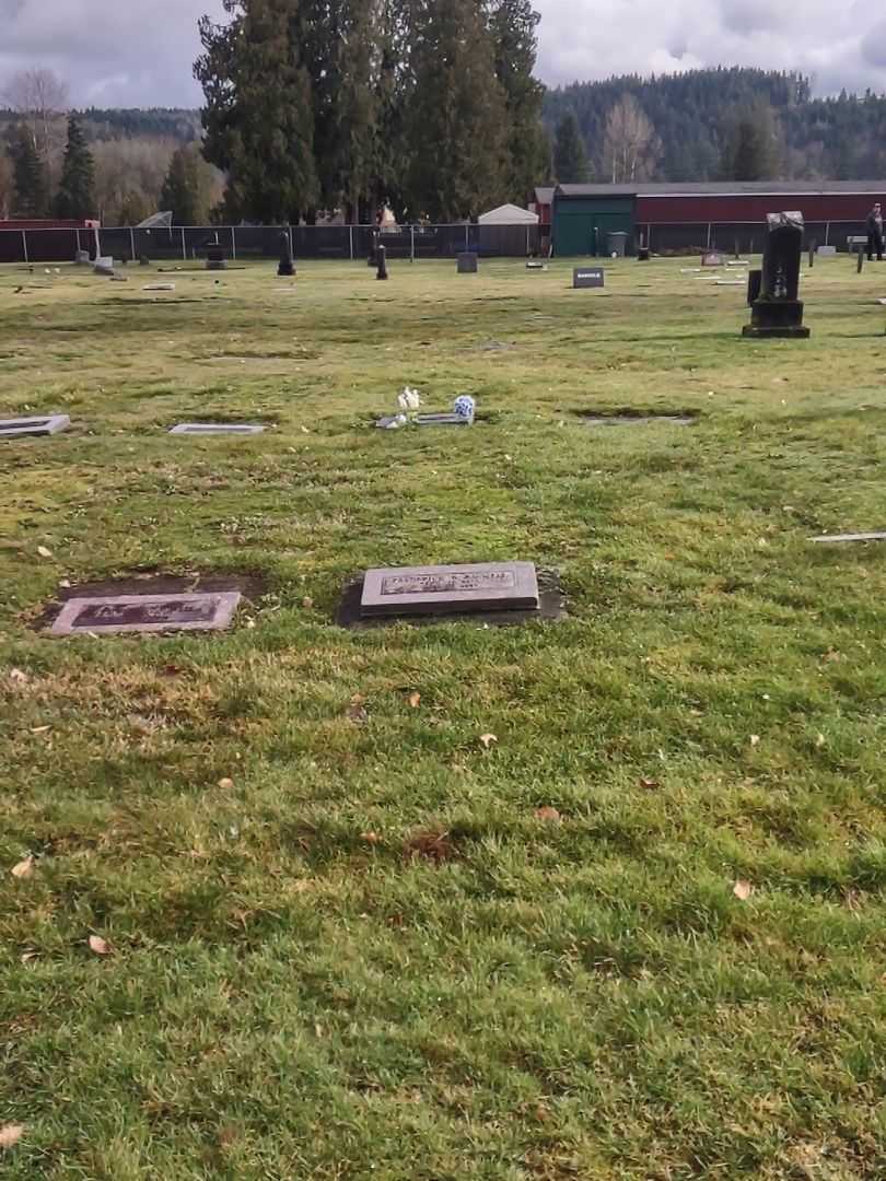 Frederick B. Bagwell's grave. Photo 1