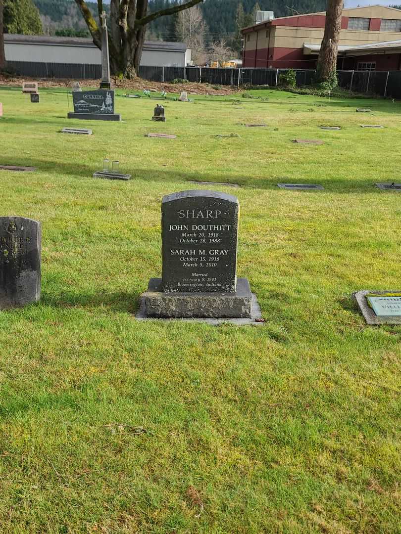 Sarah M. Gray Sharp's grave. Photo 2