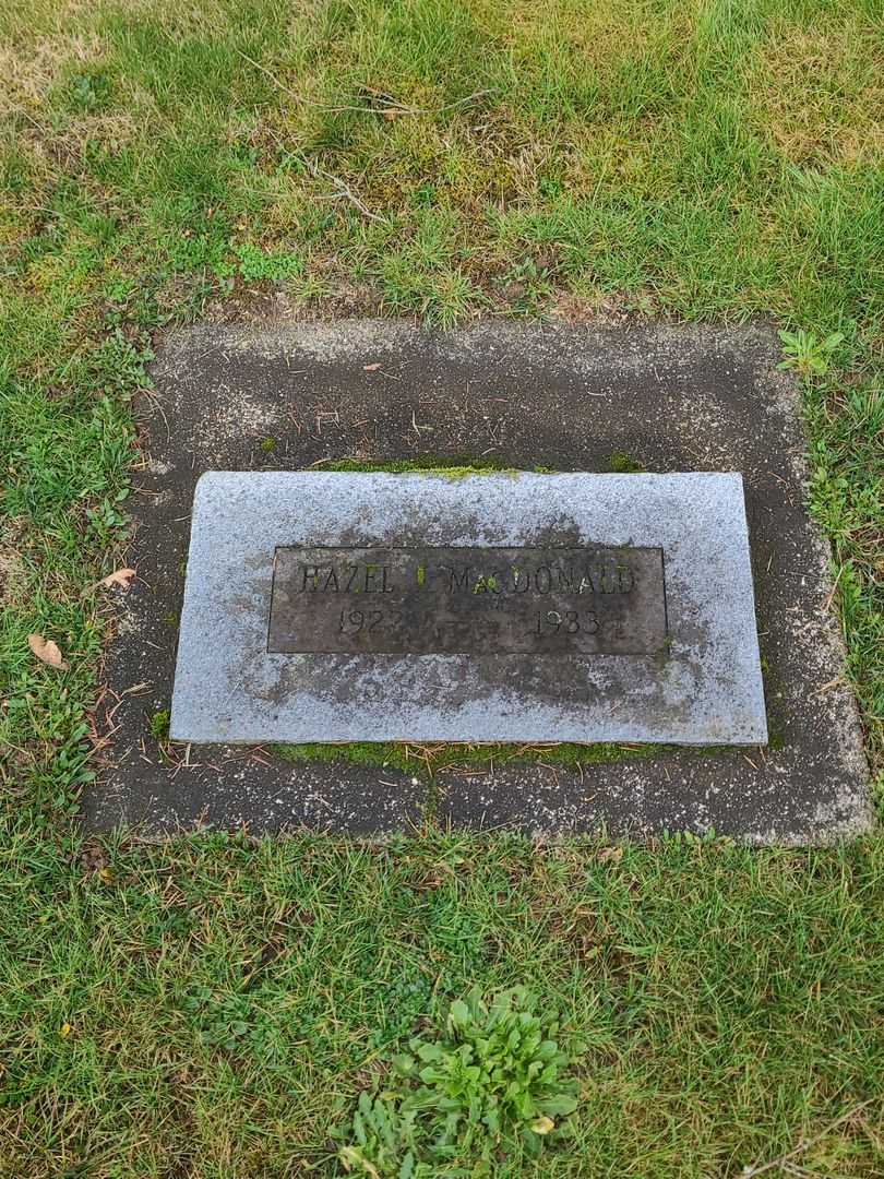 Hazel I. MacDonald's grave. Photo 1
