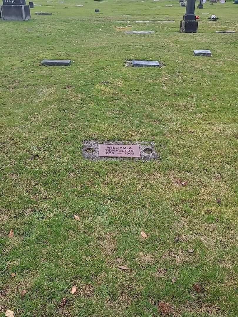William A. Templeton's grave. Photo 2