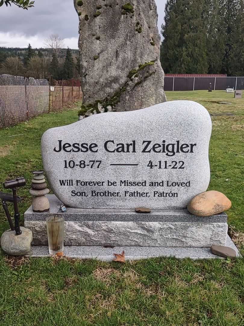Jesse Carl Zeigler's grave. Photo 1