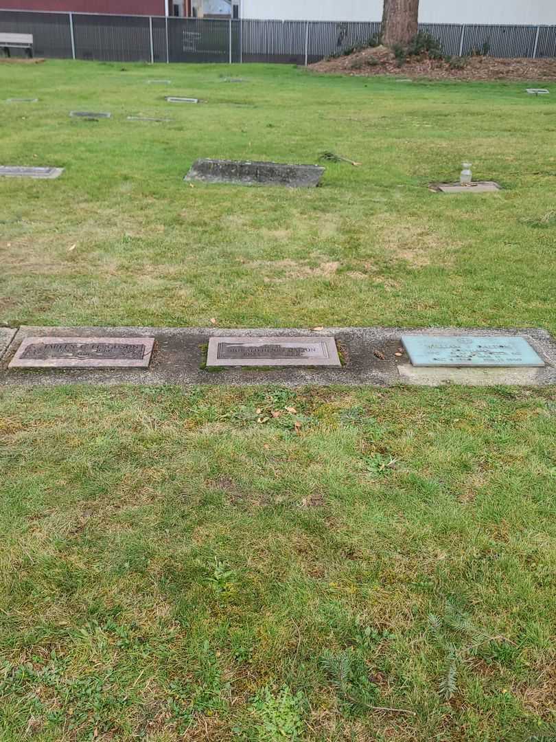 Donald Henry Dalton's grave. Photo 2