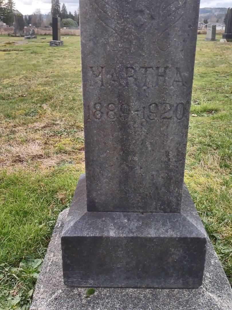 Martha Nelson's grave. Photo 1