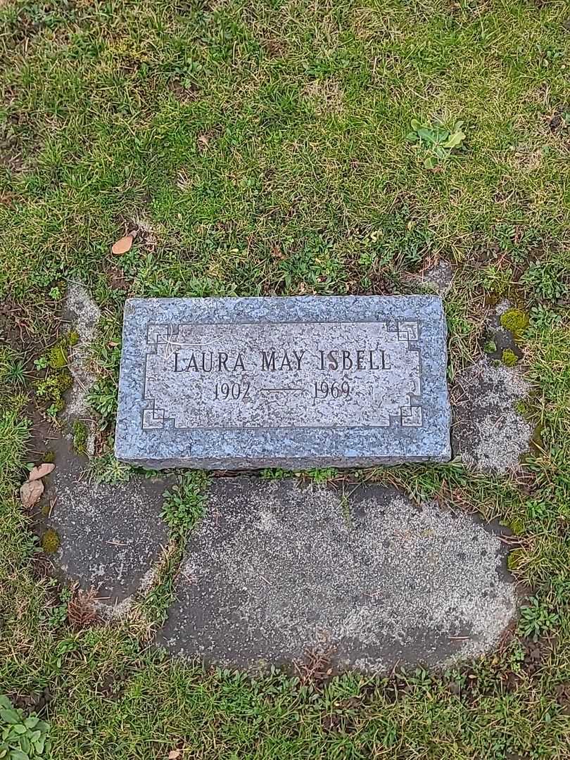 Laura May Isbell's grave. Photo 1