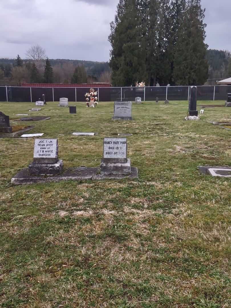 Nancy Mary Parr's grave. Photo 2