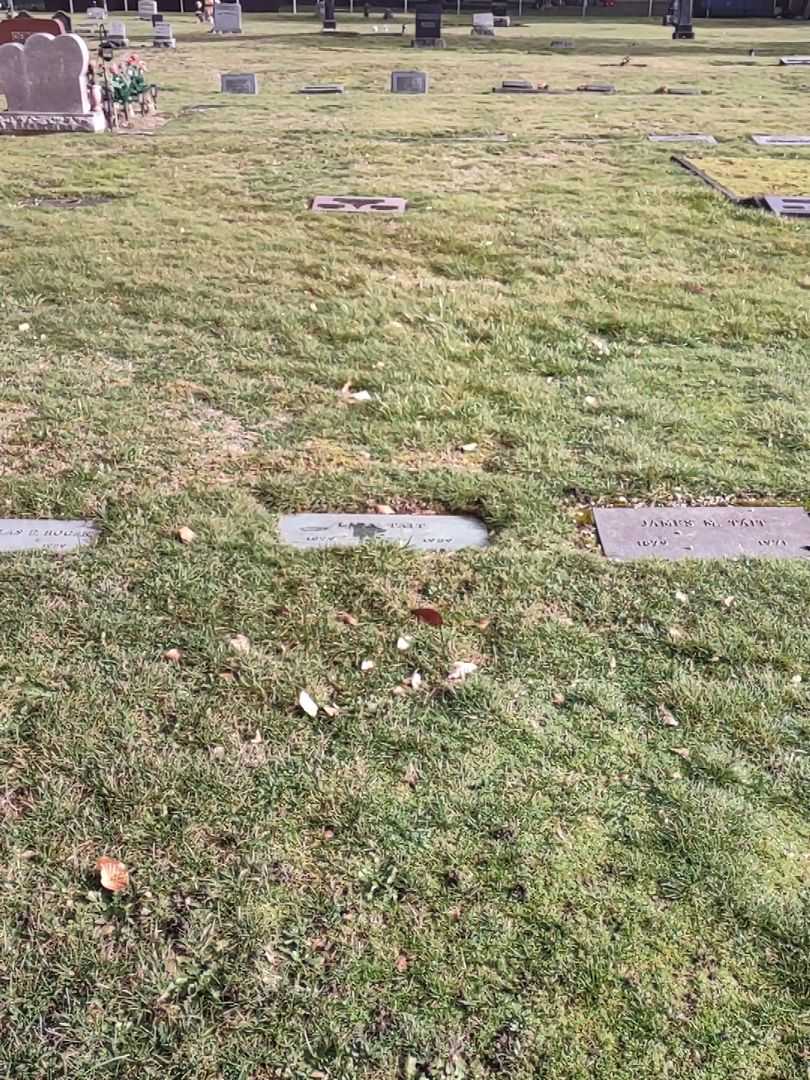 Lida Tait's grave. Photo 2