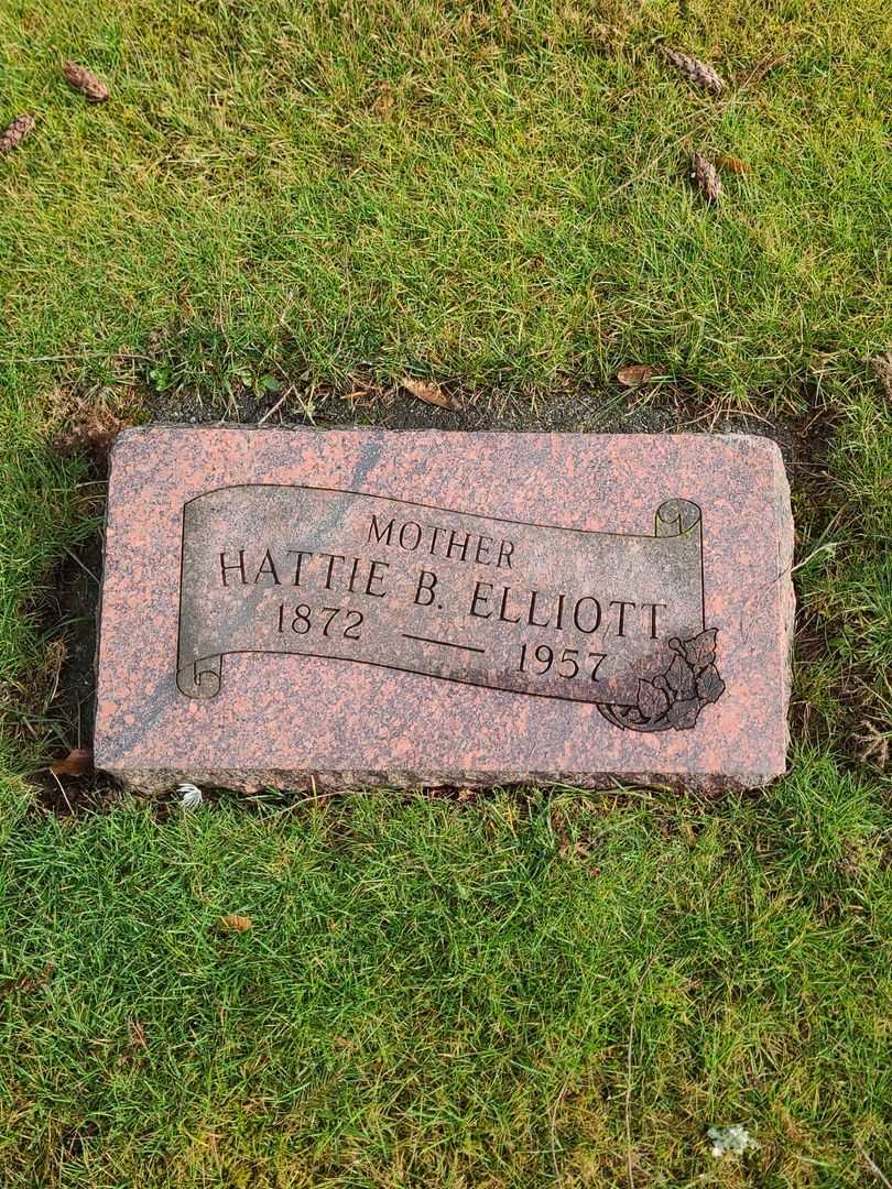 Hattie B. Elliott's grave. Photo 1