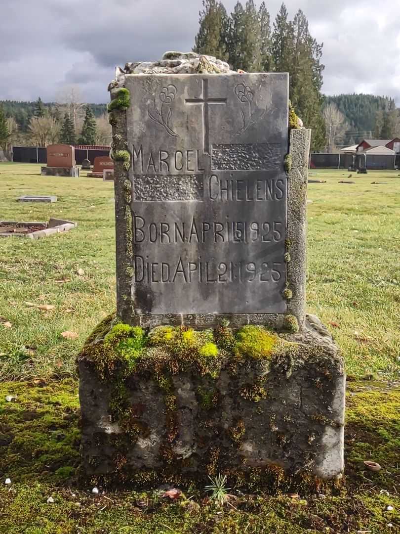 Marcel Chielens's grave. Photo 2