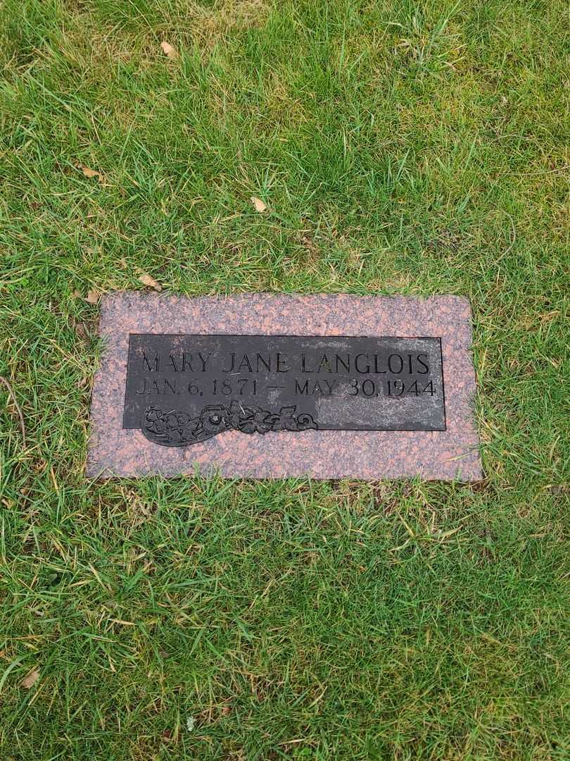 Mary Jane Langlois's grave. Photo 2