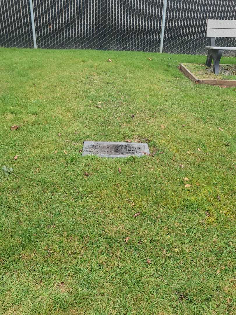 Ethel Jane "Jeanne" Retzloff Crum Gerber's grave. Photo 1