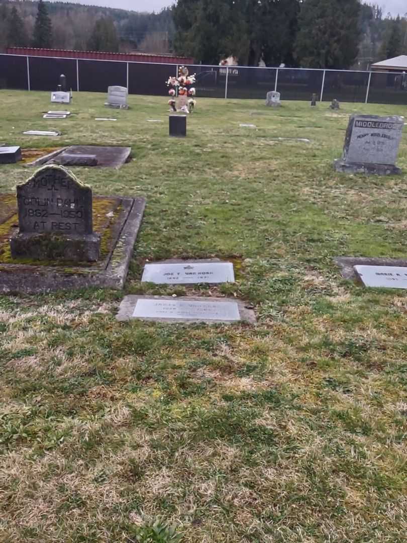 Joseph T. "Joe" Van Horn's grave. Photo 3