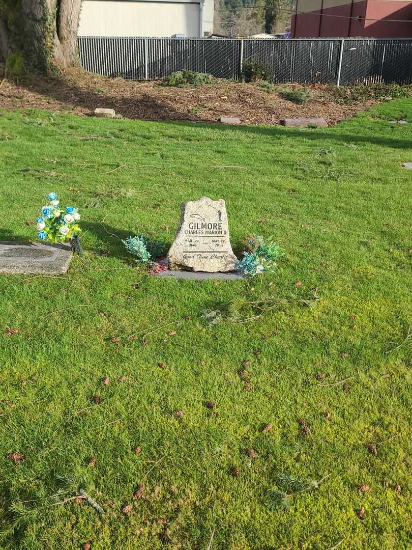 Charles Marion "Chack" Gilmore Second's grave. Photo 2