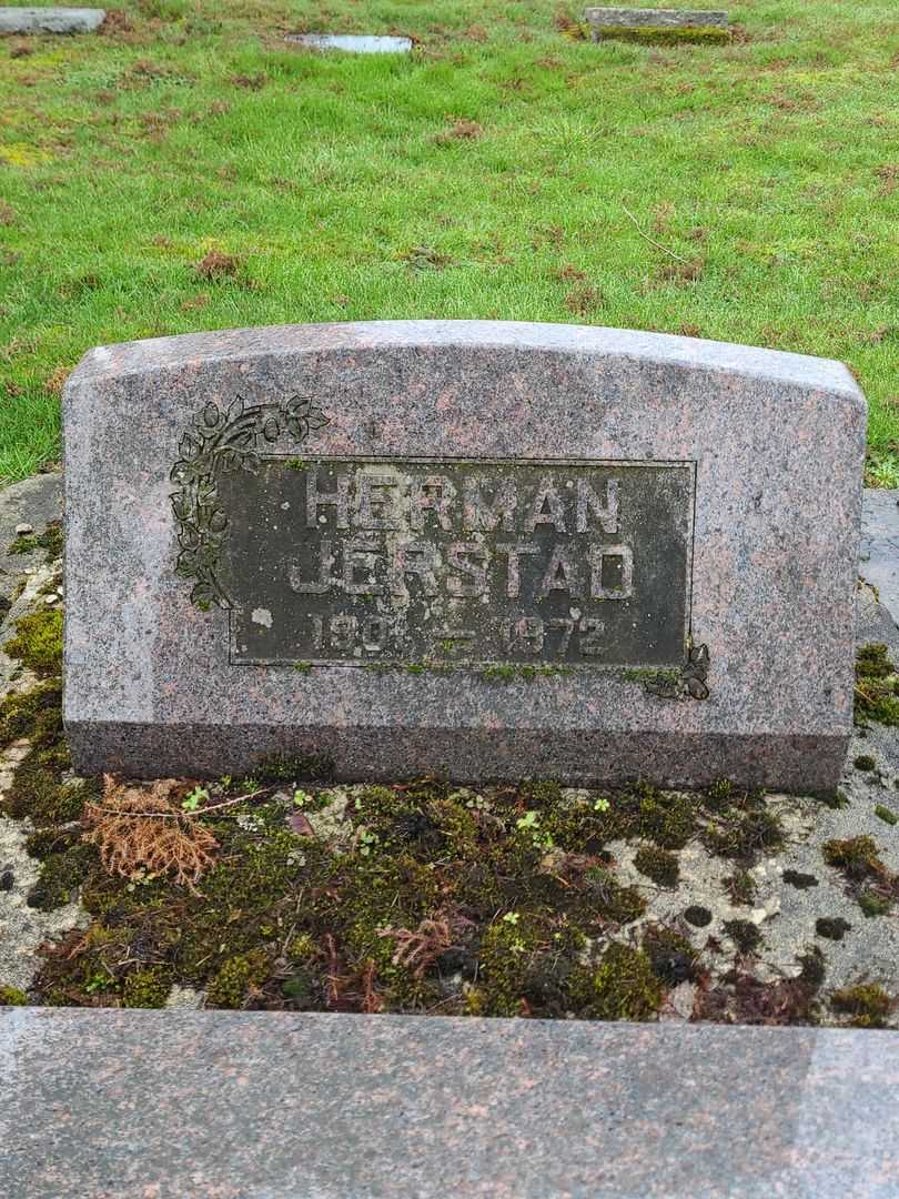 Herman Jerstad's grave. Photo 1