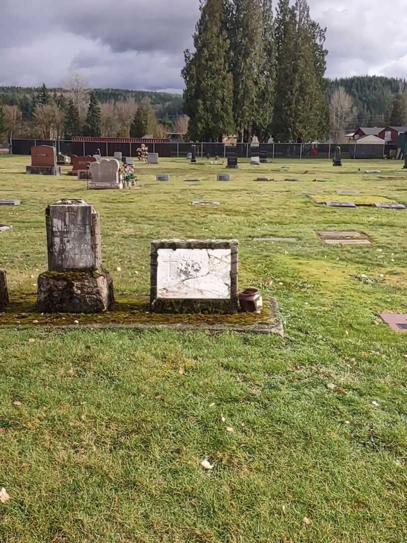 Henri Chielens's grave. Photo 3