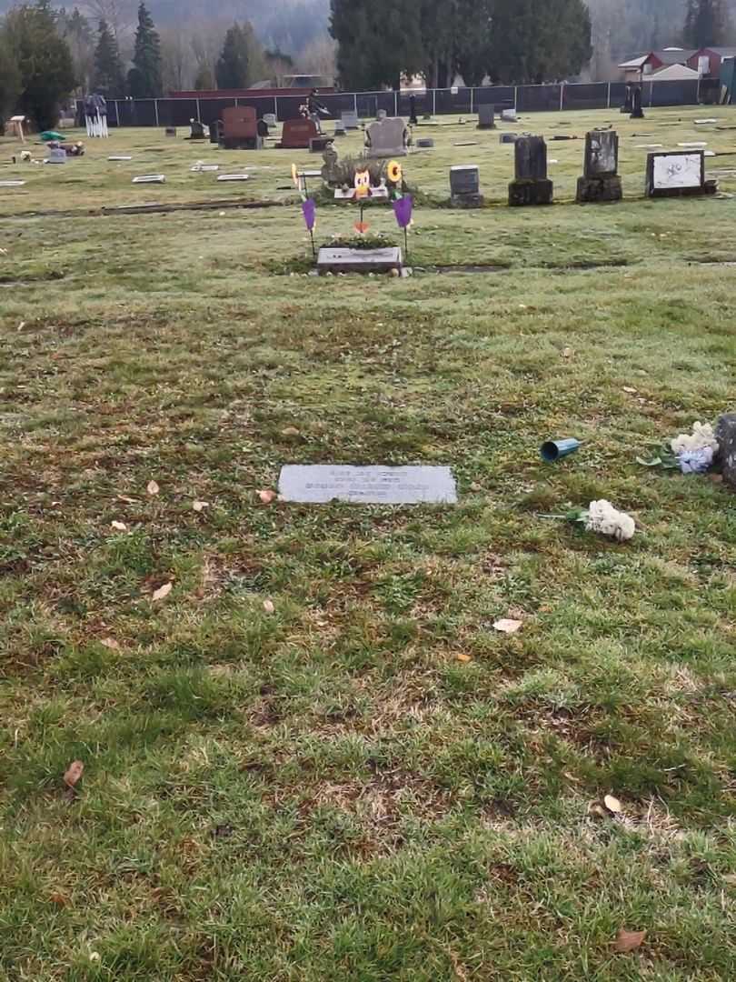 Kevin Martin Ganda's grave. Photo 2