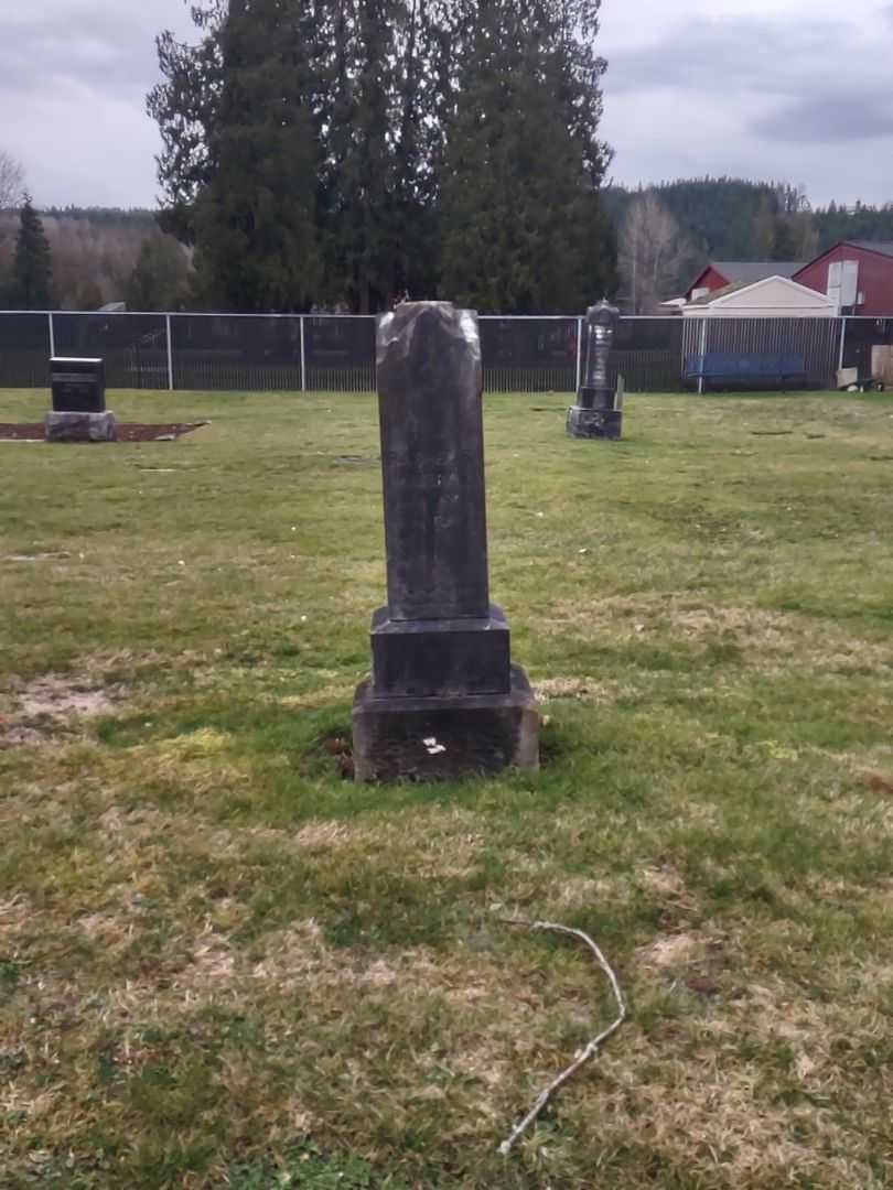 Abram Manderville's grave. Photo 1