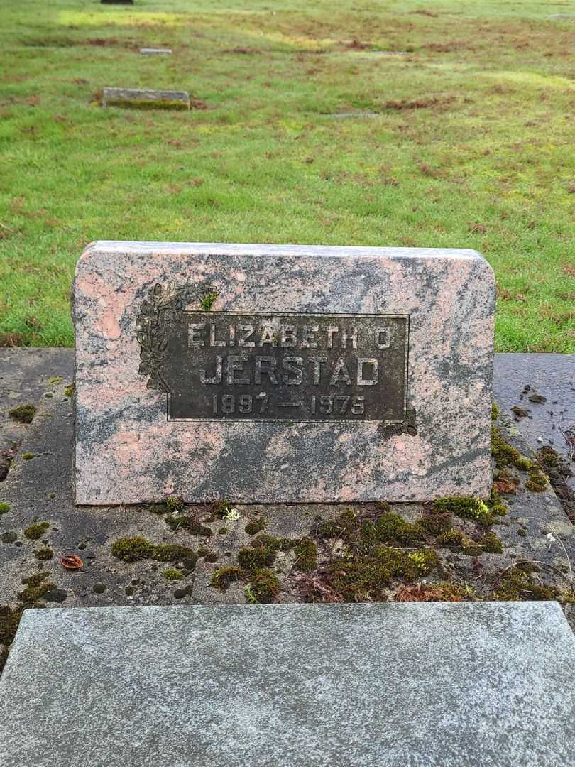 Elizabeth O. Jerstad's grave. Photo 1