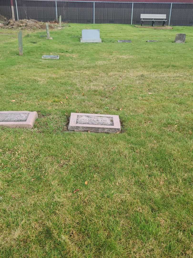 Clara B. Fay's grave. Photo 2