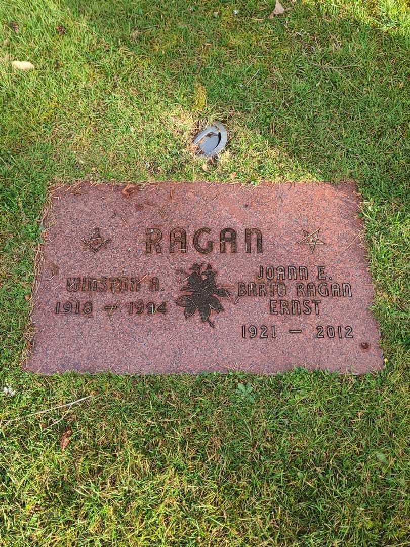 Winston A. Ragan's grave. Photo 2