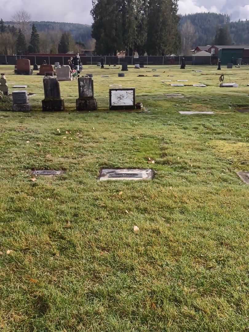 Benny Chielens's grave. Photo 1