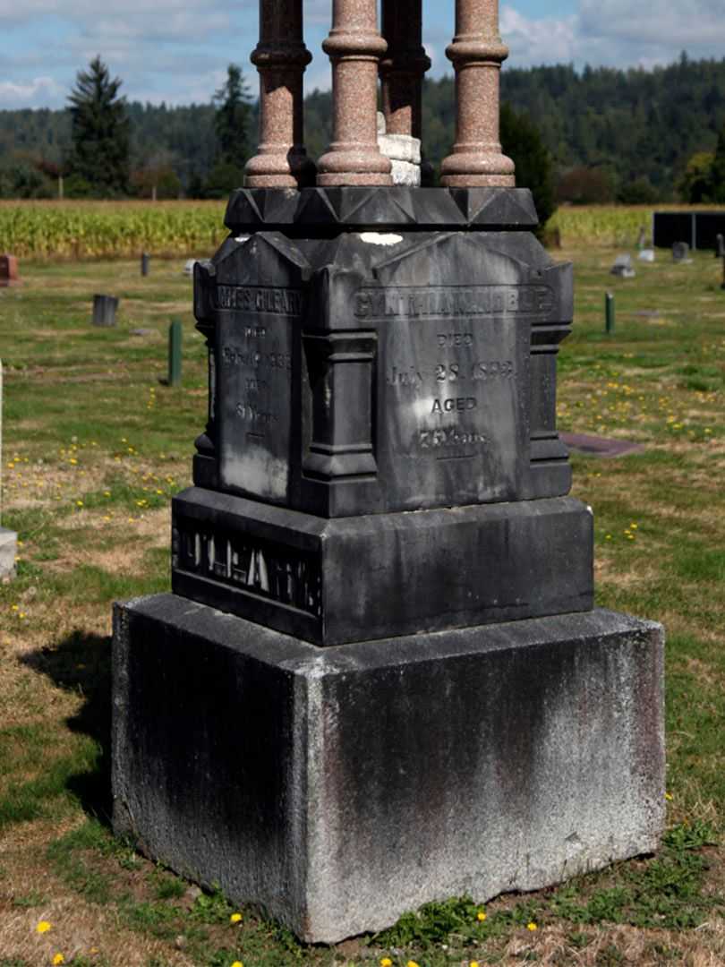 James O'Leary's grave. Photo 2
