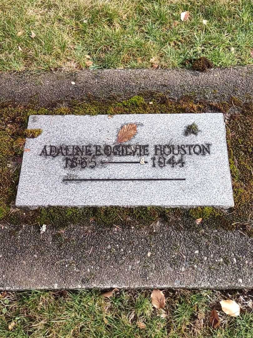 Adaline E. Ogilvie Houston's grave. Photo 1