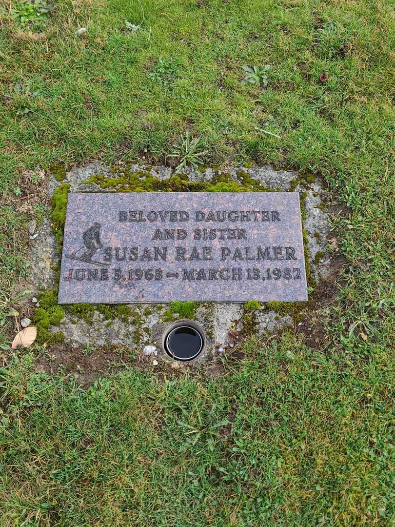 Susan Rae Palmer's grave. Photo 1