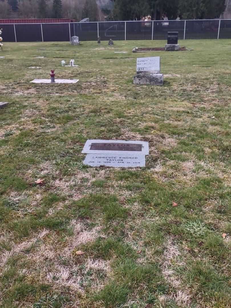 Margaret A. Taylor's grave. Photo 1