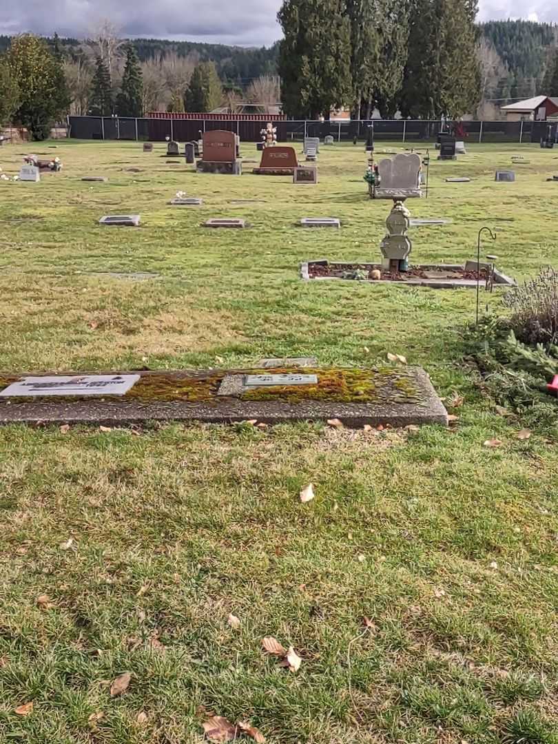 John Ogilvie's grave. Photo 1