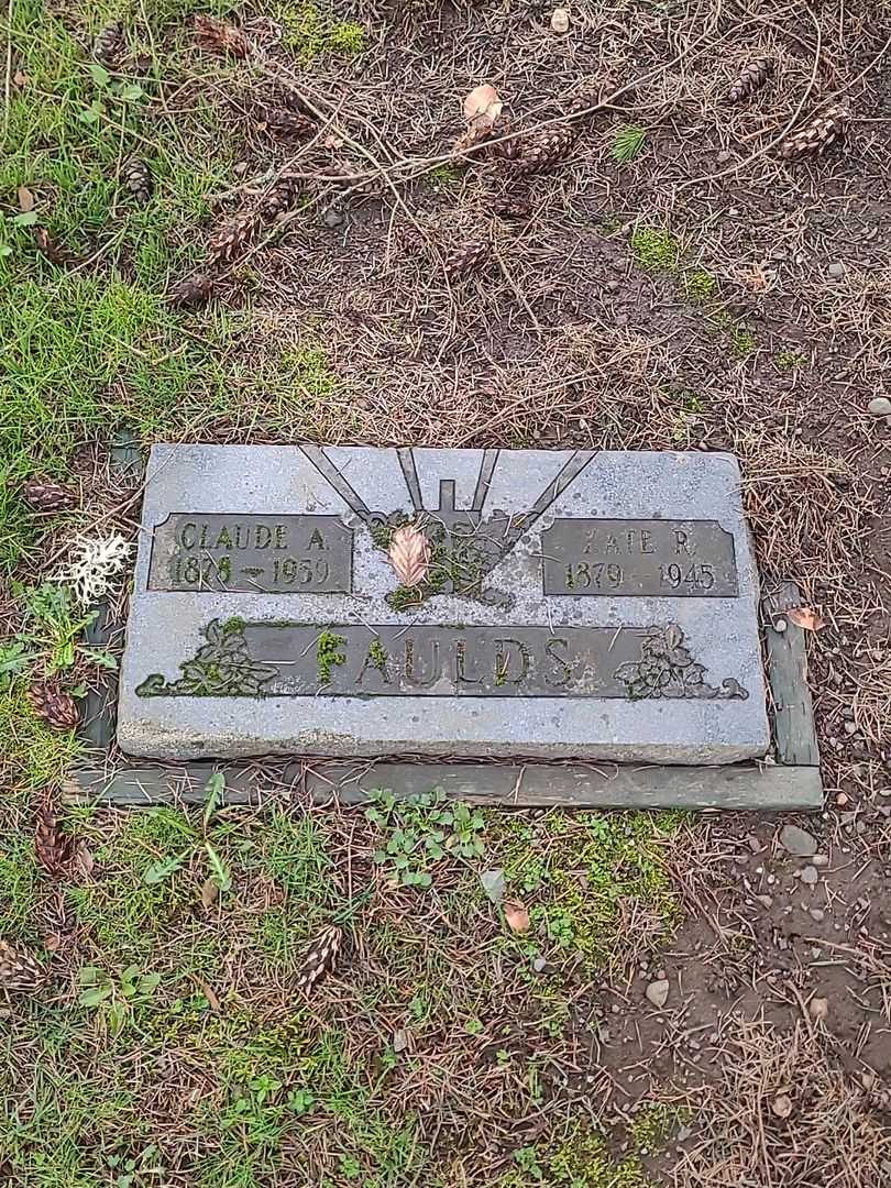 Claude A. Faulds's grave. Photo 2