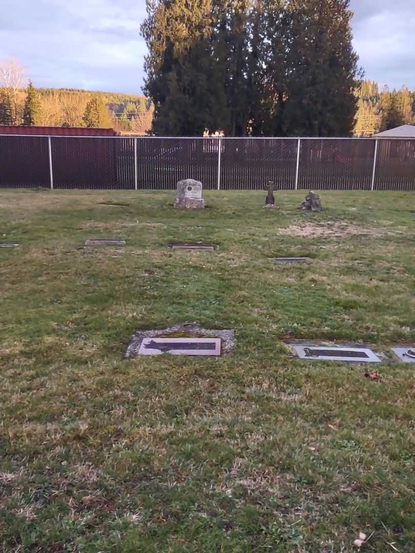 Maurice Verschaeve's grave. Photo 2
