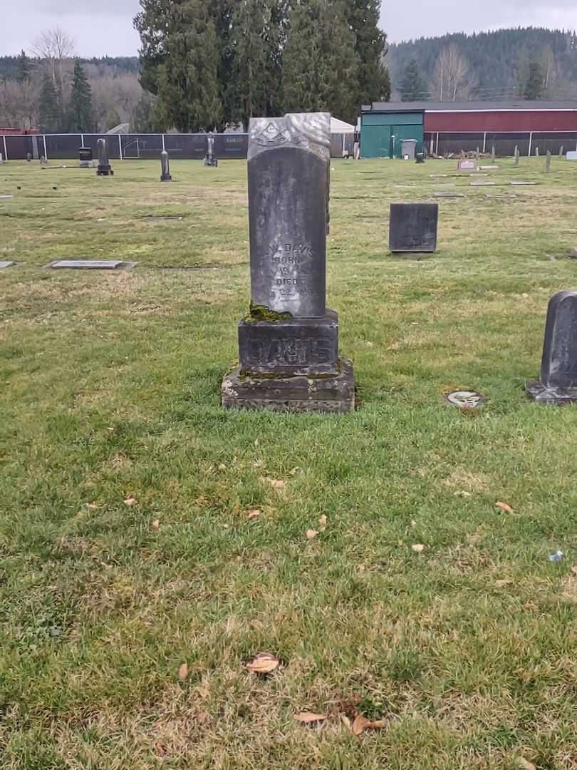 James W. Davis's grave. Photo 1