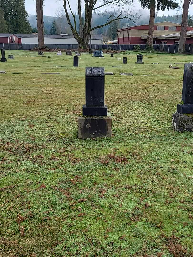 Fred Katzer's grave. Photo 2