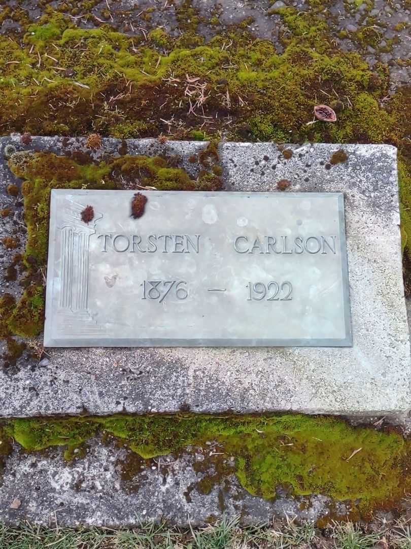 Torsten Carlson's grave. Photo 1