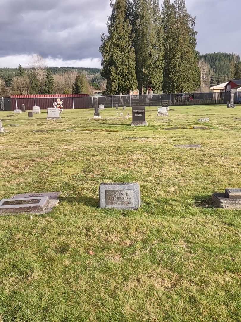 John E. Johnson's grave. Photo 1