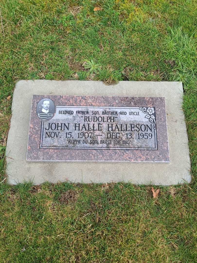 John Halle "Rudolph" Halleson's grave. Photo 1